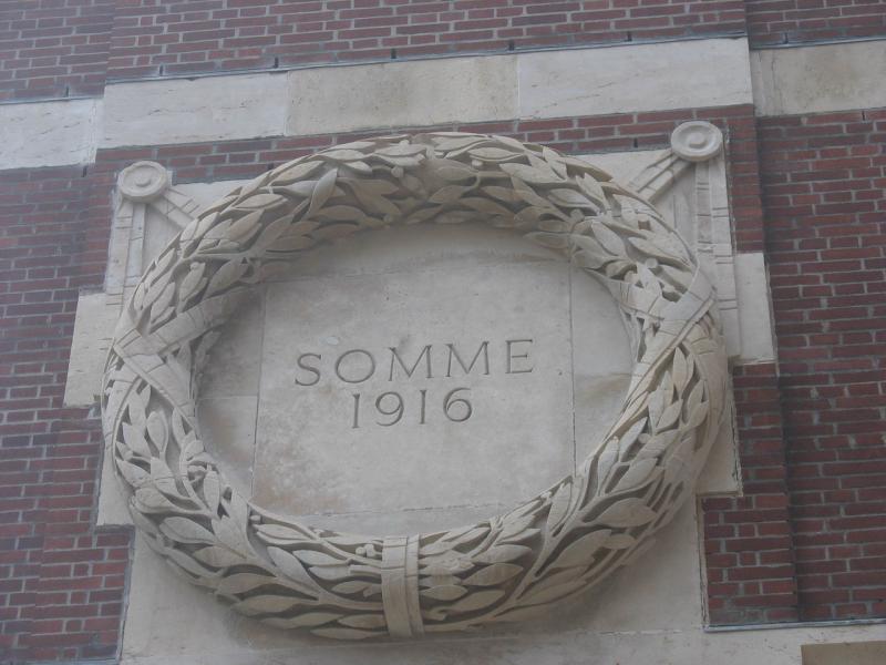 2012_11_11-Aveluy 009 -Thiepval.jpg