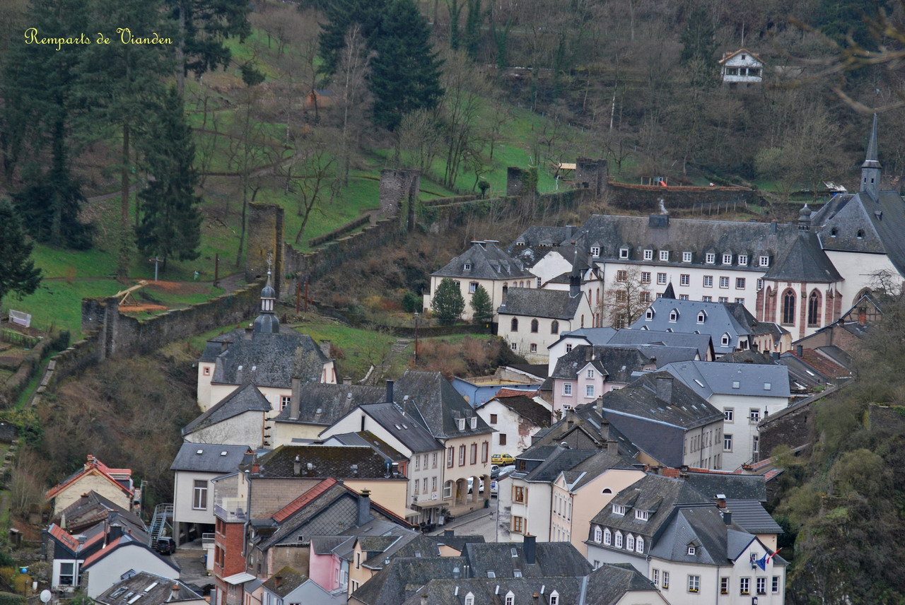 3_-_DSC_1015_Rempart_de_Vianden.JPG