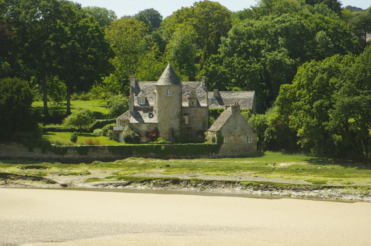 IMGP8355_Manoir_de_la_Tour_d_Argent_-_Locquirec.JPG